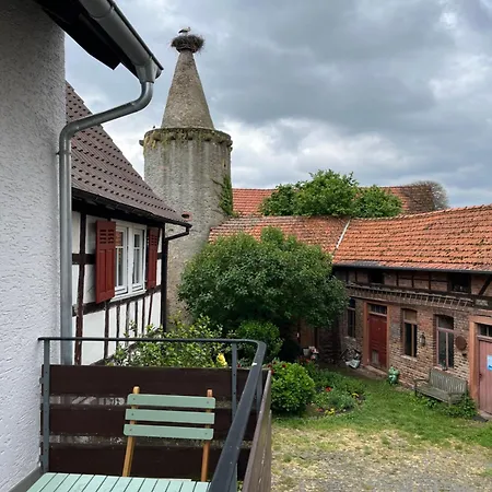 Zum Turmstorch - Frisch Saniert, Modern, Eigener Zugang *