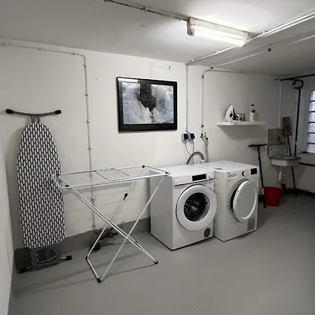 Lägenhet Zum Turmstorch - Frisch Saniert, Modern, Eigener Zugang *