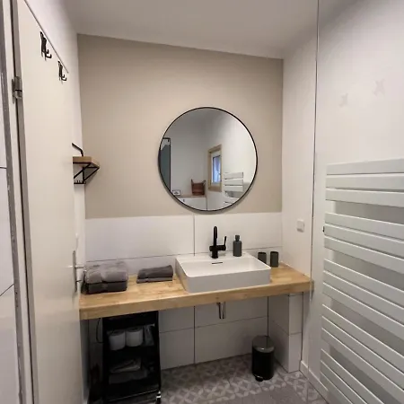 Zum Turmstorch - Frisch Saniert, Modern, Eigener Zugang Lägenhet Erlensee