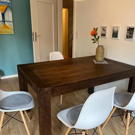 Zum Turmstorch - Frisch Saniert, Modern, Eigener Zugang