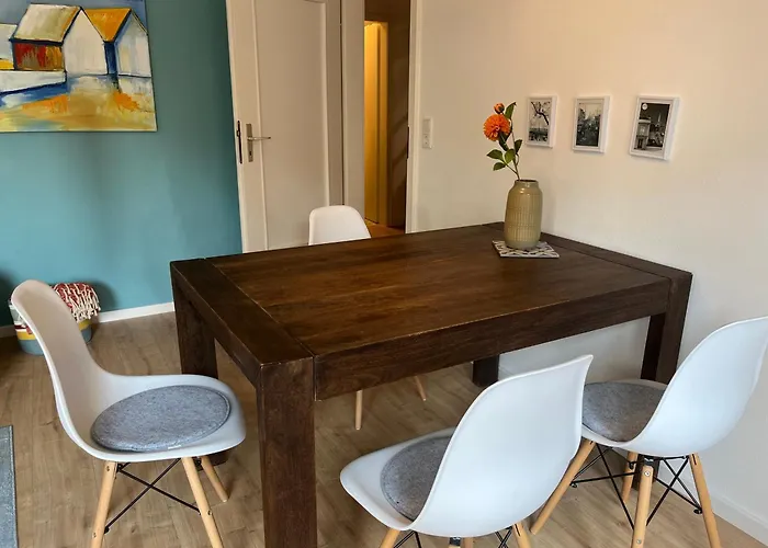 Zum Turmstorch - Frisch Saniert, Modern, Eigener Zugang