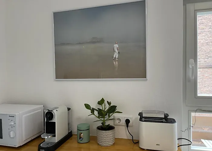 Zum Turmstorch - Frisch Saniert, Modern, Eigener Zugang